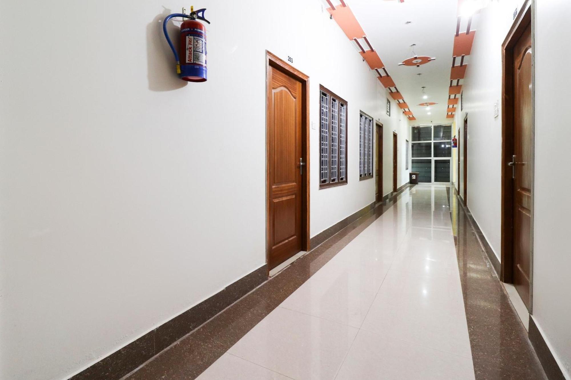 Hotel O Moon Light Roorkee Ngoại thất bức ảnh