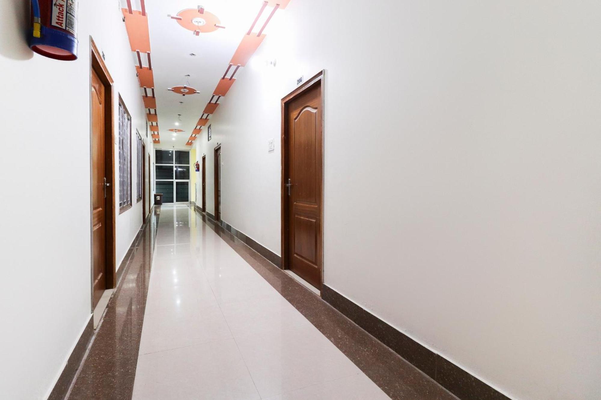 Hotel O Moon Light Roorkee Ngoại thất bức ảnh