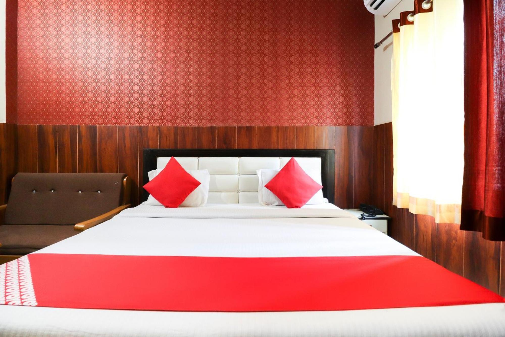 Hotel O Moon Light Roorkee Ngoại thất bức ảnh